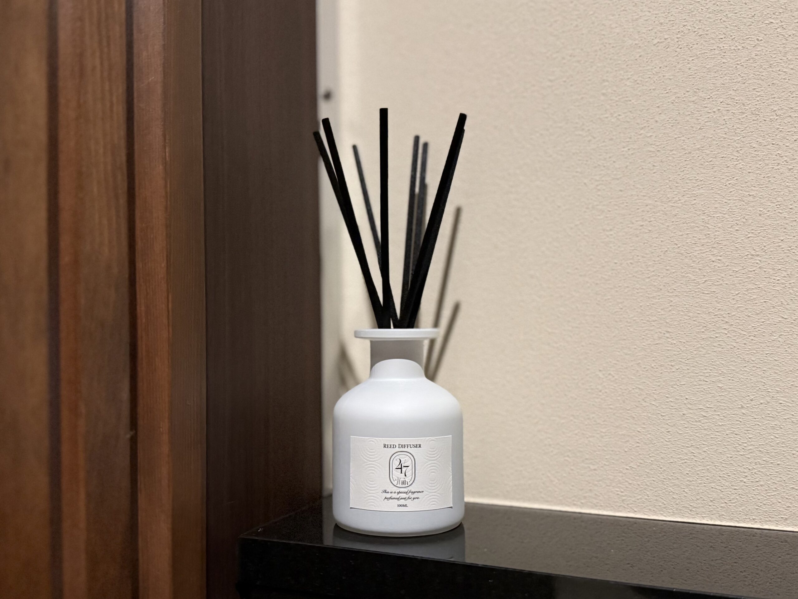 AFE58428-8C58-48AB-8A8F-6B5095413651